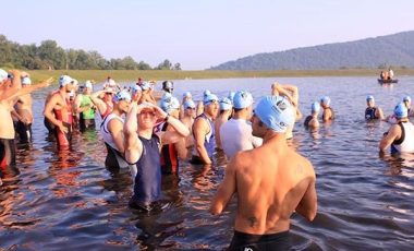 Luray Triathlon swim start 2009